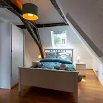 Dachwohnung Am Schlosspark *