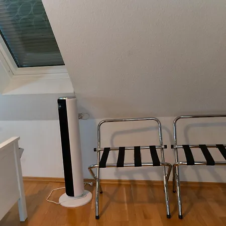 Dachwohnung Am Schlosspark * Wiesbaden